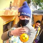 भू-बैकुण्ठ धाम में पुलिस का मानवीय चेहरा जब खाकी बनी रोते बच्चों और परिजनों का सहारा।
