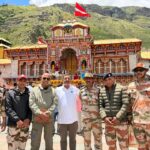 बद्रीनाथ धाम में सुरक्षा व्यवस्थाओं का लिया जायजा, श्रद्धालु की ईमानदारी से लौटाई गई खोई हुई धनराशि